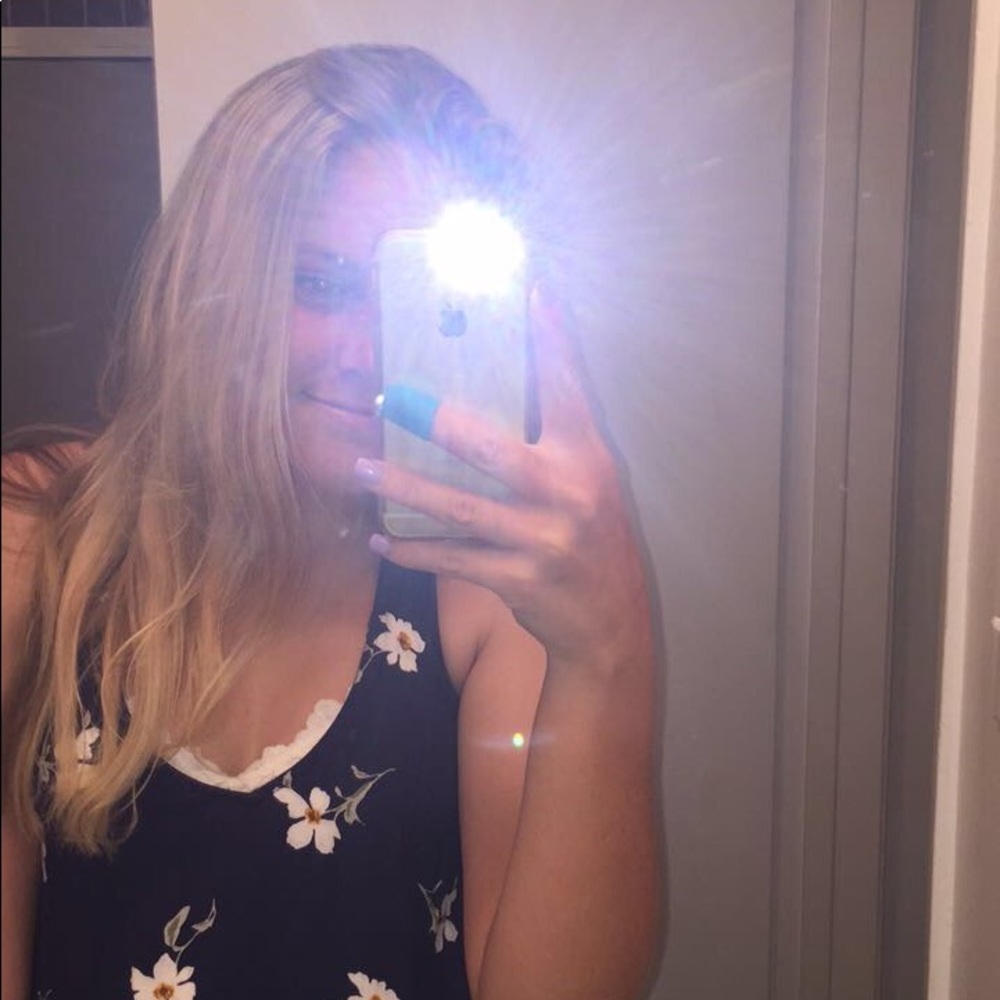 Meet your Posher, Lizzy